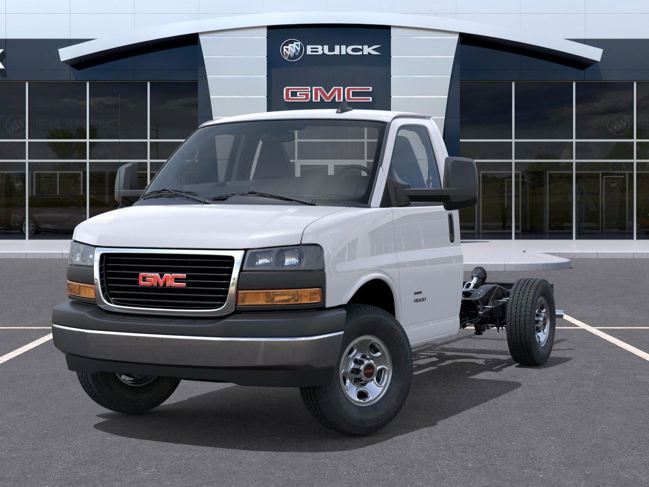 2025 GMC Savana Cutaway 3500 1WT
