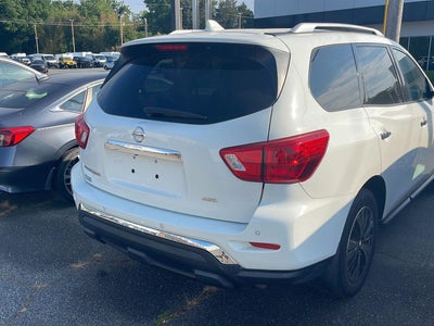 2019 Nissan Pathfinder S