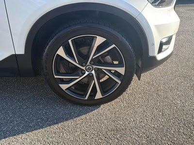 2019 Volvo XC40 R-Design