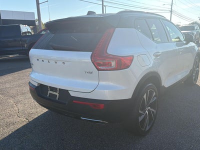 2019 Volvo XC40 R-Design