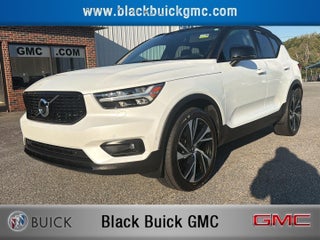 2019 Volvo XC40 R-Design