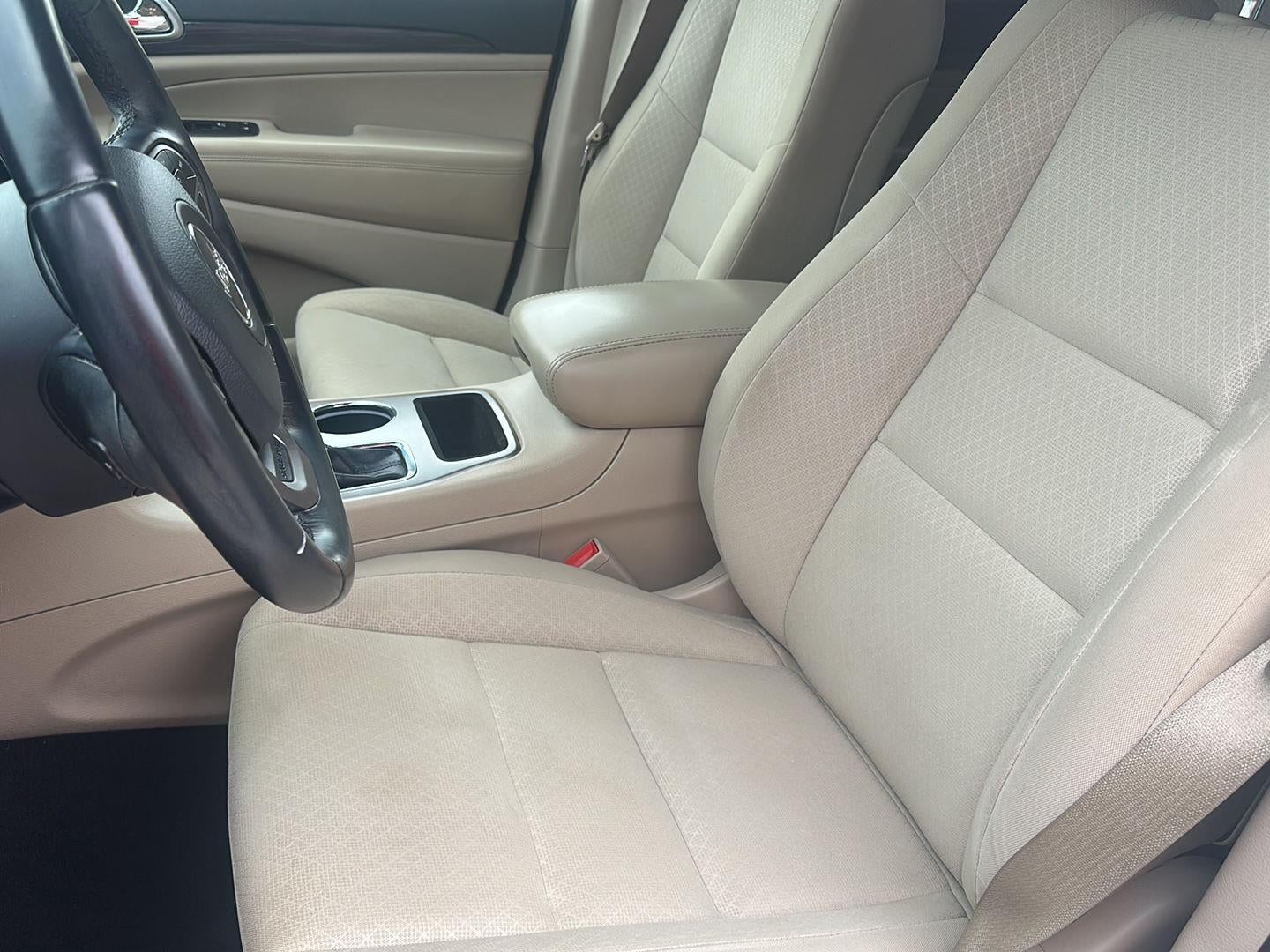 2019 Jeep Grand Cherokee Laredo E 4x4