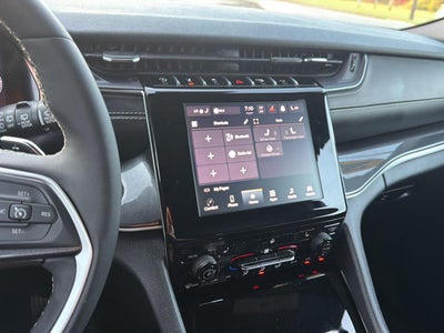 2023 Jeep Grand Cherokee Altitude 4x4