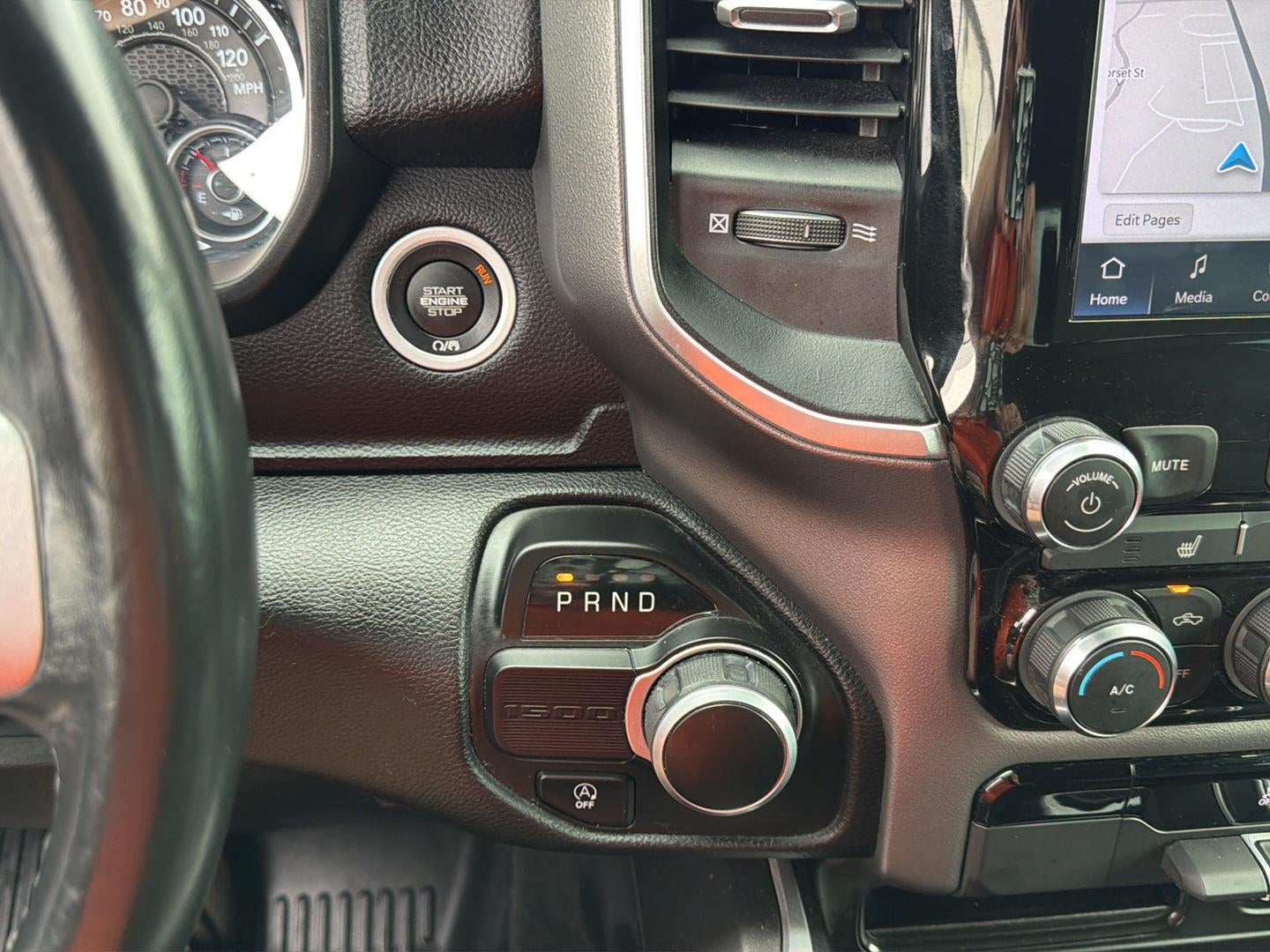 2022 RAM 1500 Big Horn Crew Cab 4x2 5'7' Box