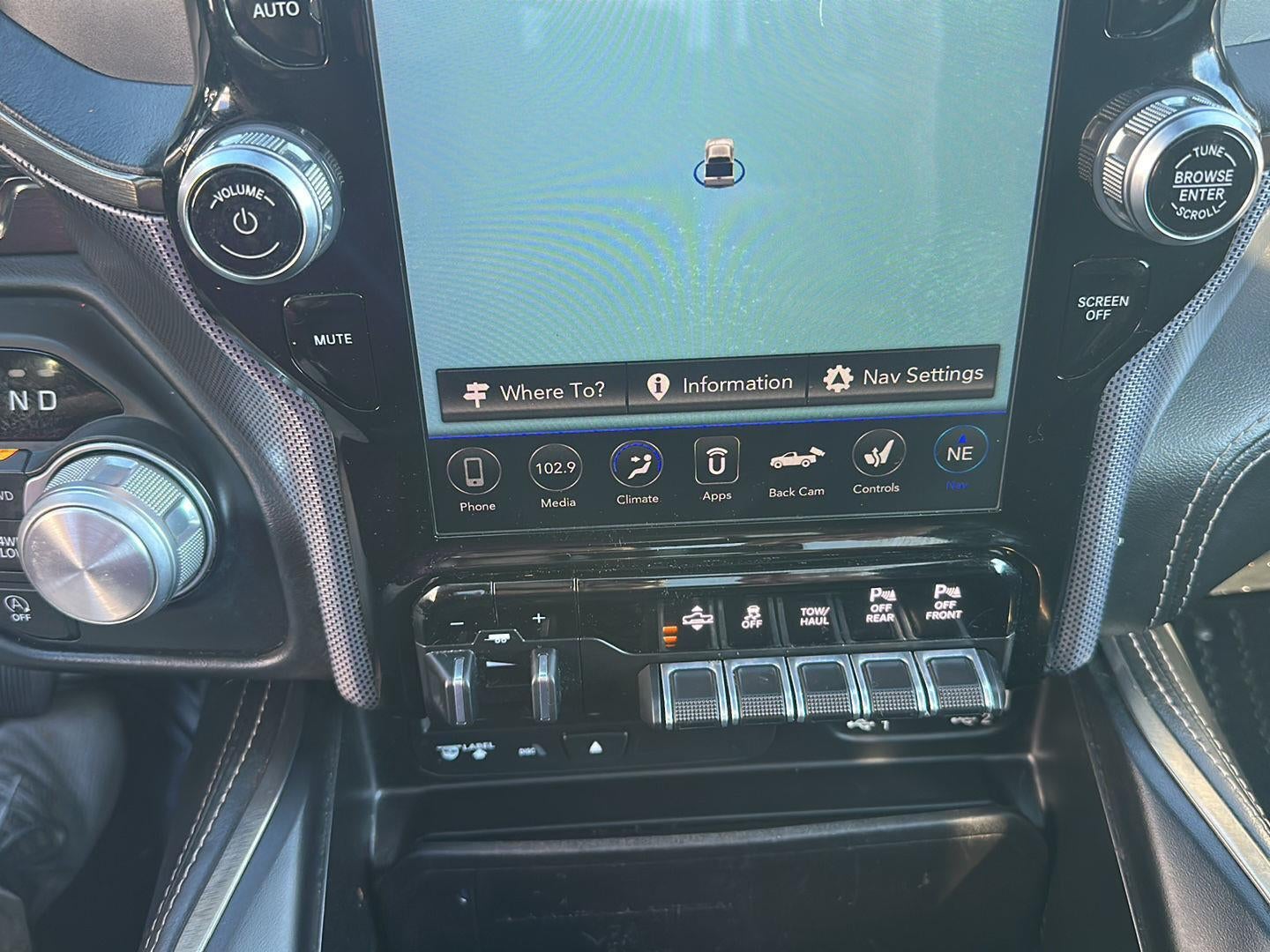 2019 RAM 1500 Limited Crew Cab 4x4 5'7' Box