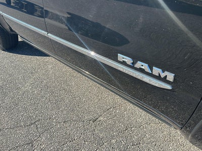 2019 RAM 1500 Limited Crew Cab 4x4 5'7' Box