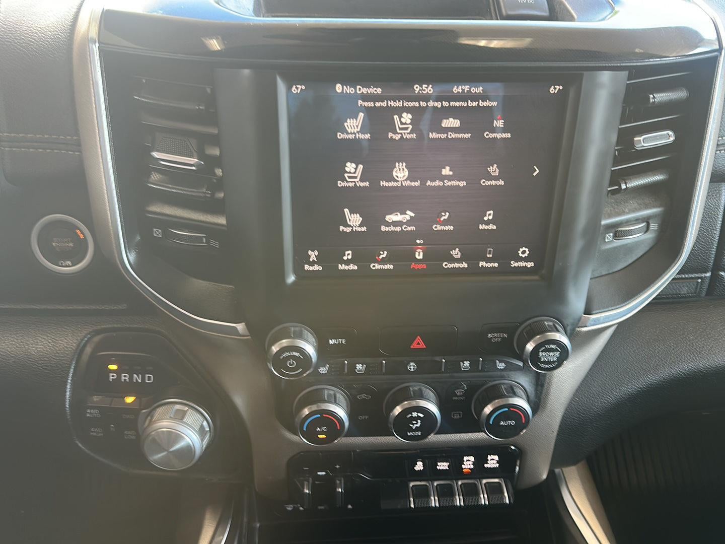 2019 RAM 1500 Laramie Crew Cab 4x4 5'7' Box