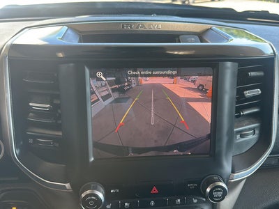 2019 RAM 1500 Laramie Crew Cab 4x4 5'7' Box