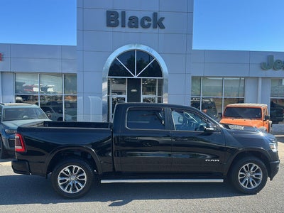 2019 RAM 1500 Laramie Crew Cab 4x4 5'7' Box