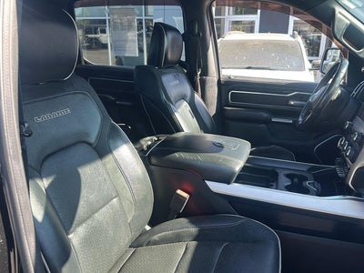 2019 RAM 1500 Laramie Crew Cab 4x4 5'7' Box