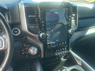 2023 RAM 1500 Laramie Crew Cab 4x4 5'7' Box