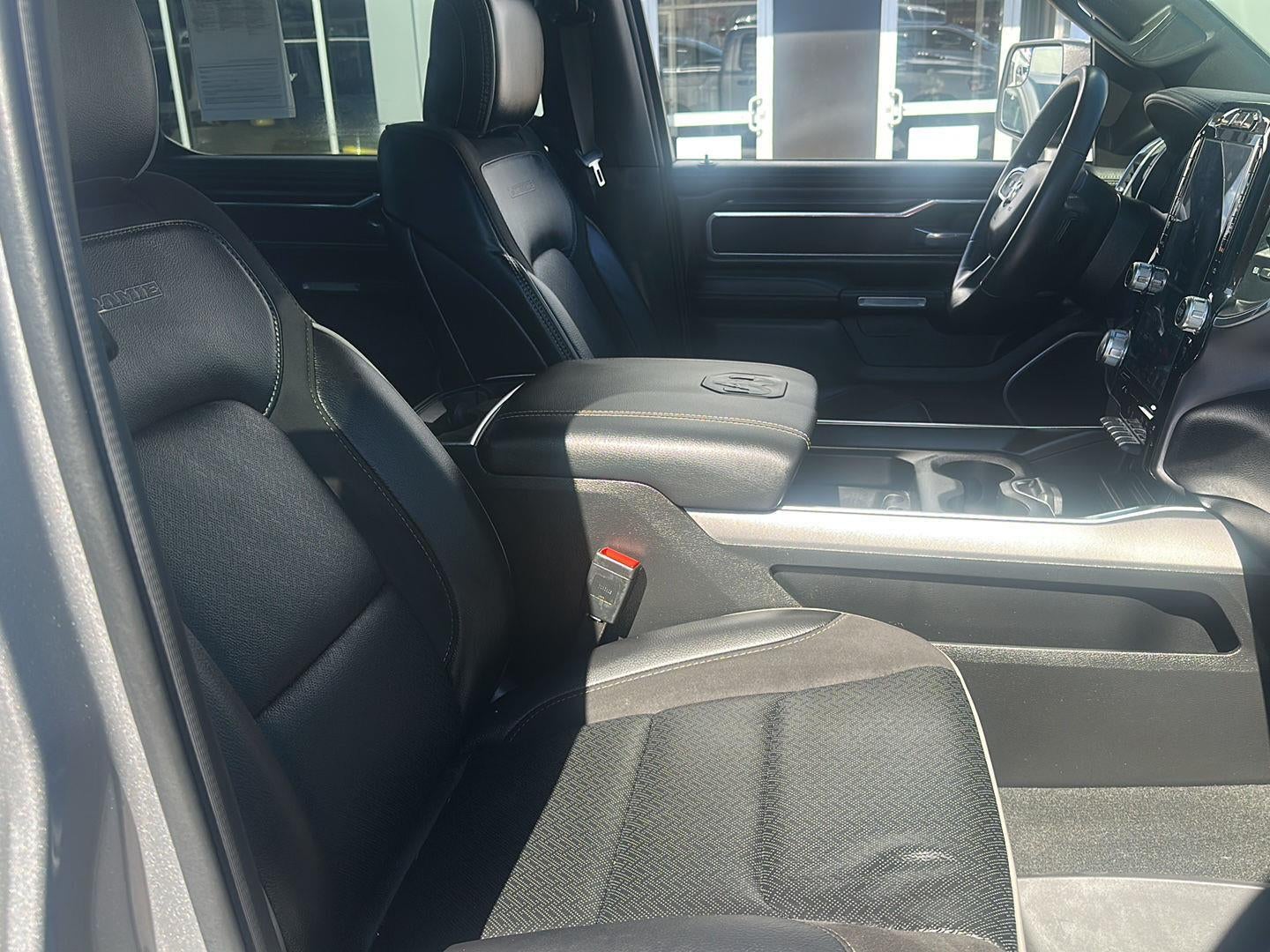 2023 RAM 1500 Laramie Crew Cab 4x4 5'7' Box