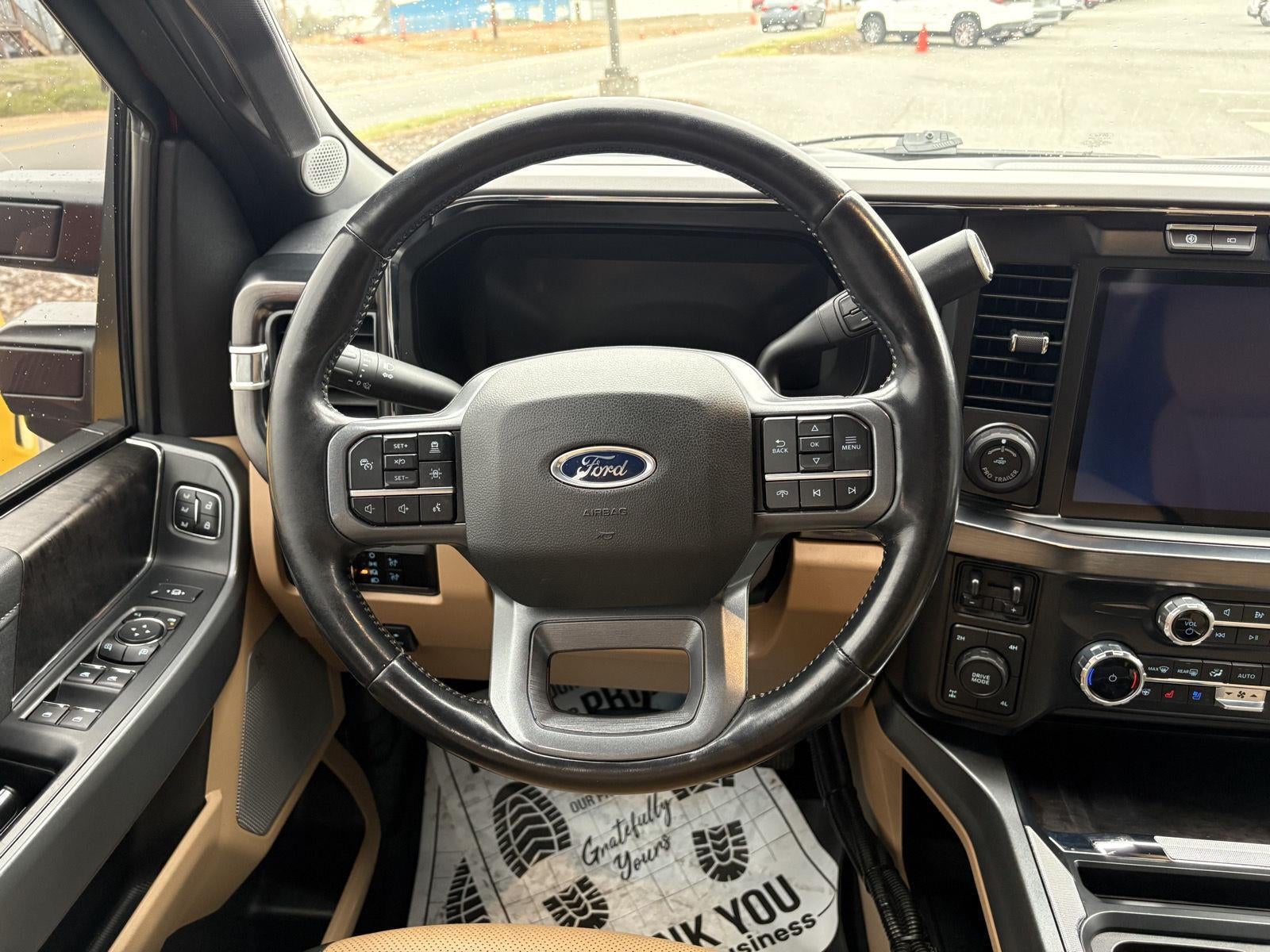 2023 Ford Super Duty F-250 SRW LARIAT