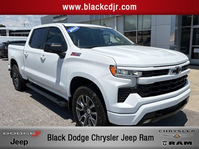 2022 Chevrolet Silverado 1500 4WD Crew Cab Short Bed RST