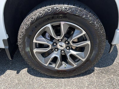 2022 Chevrolet Silverado 1500 4WD Crew Cab Short Bed RST