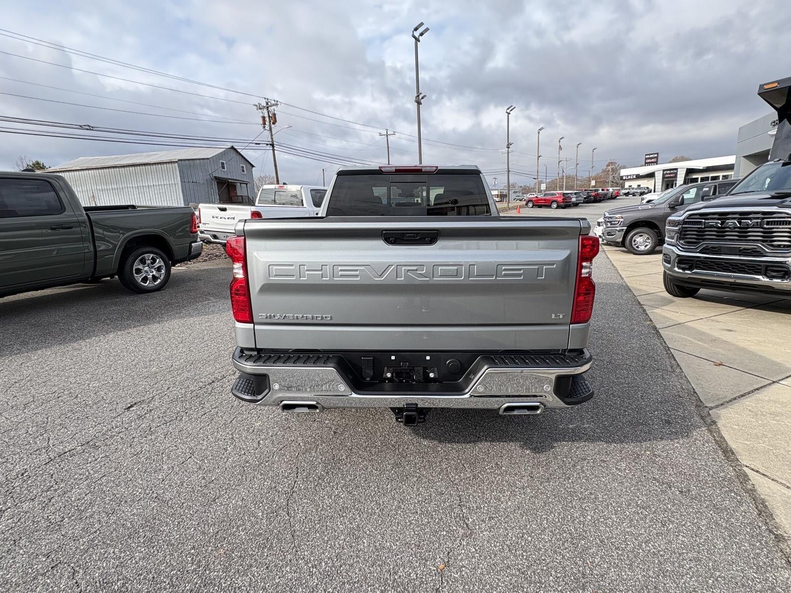 2025 Chevrolet Silverado 1500 4WD Crew Cab Standard Bed LT