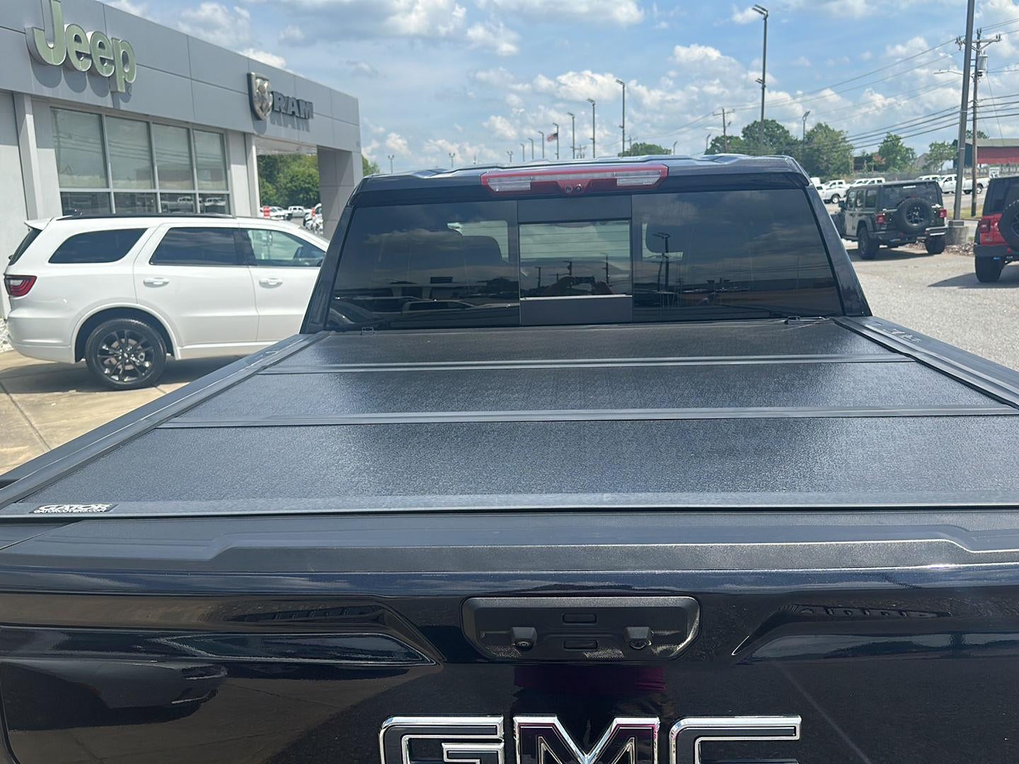 2023 GMC Sierra 1500 4WD Crew Cab Short Box Denali Ultimate