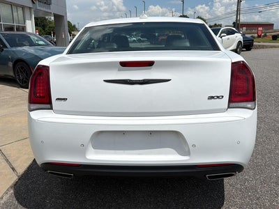 2021 Chrysler 300 Touring L AWD