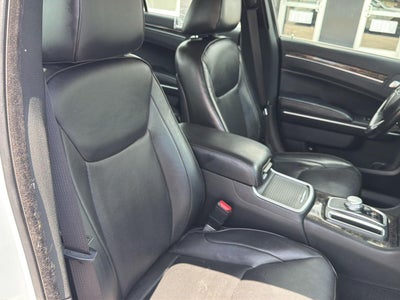 2021 Chrysler 300 Touring L AWD