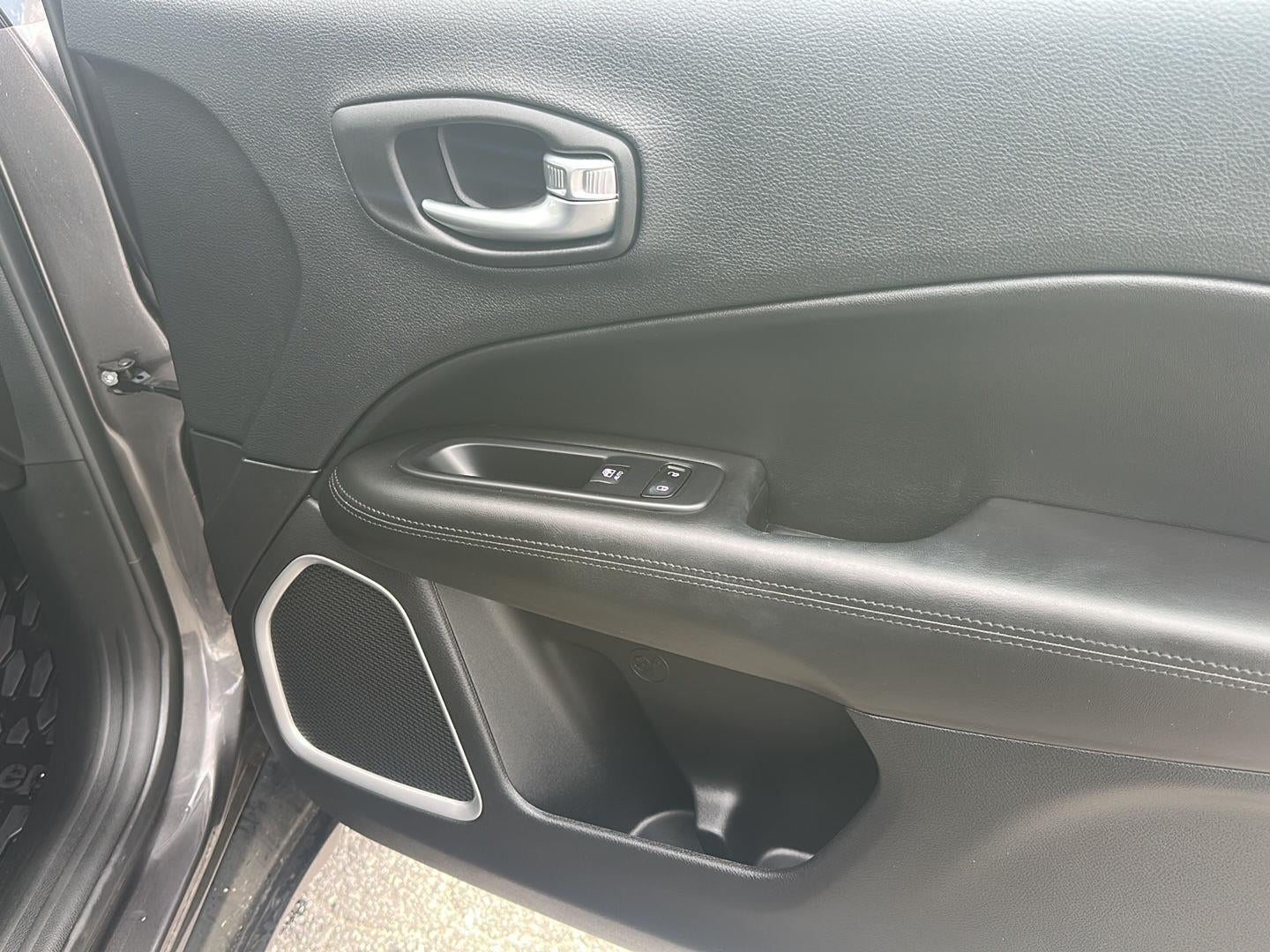 2021 Jeep Compass Altitude FWD