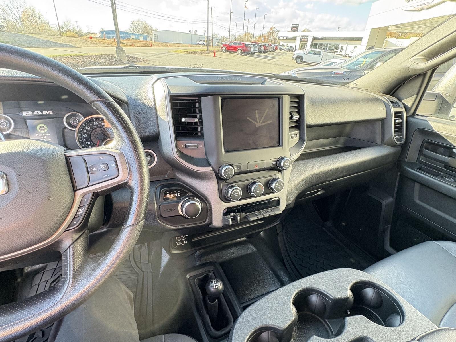 2024 RAM 3500 Tradesman Crew Cab 4x4 8' Box