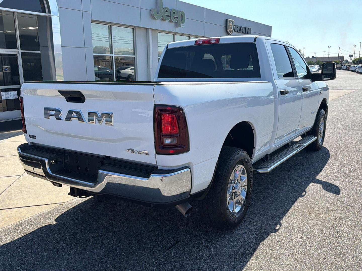 2025 RAM 2500 Big Horn Crew Cab 4x4 6'4' Box