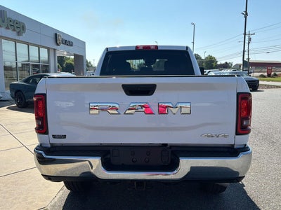 2025 RAM 2500 Big Horn Crew Cab 4x4 6'4' Box