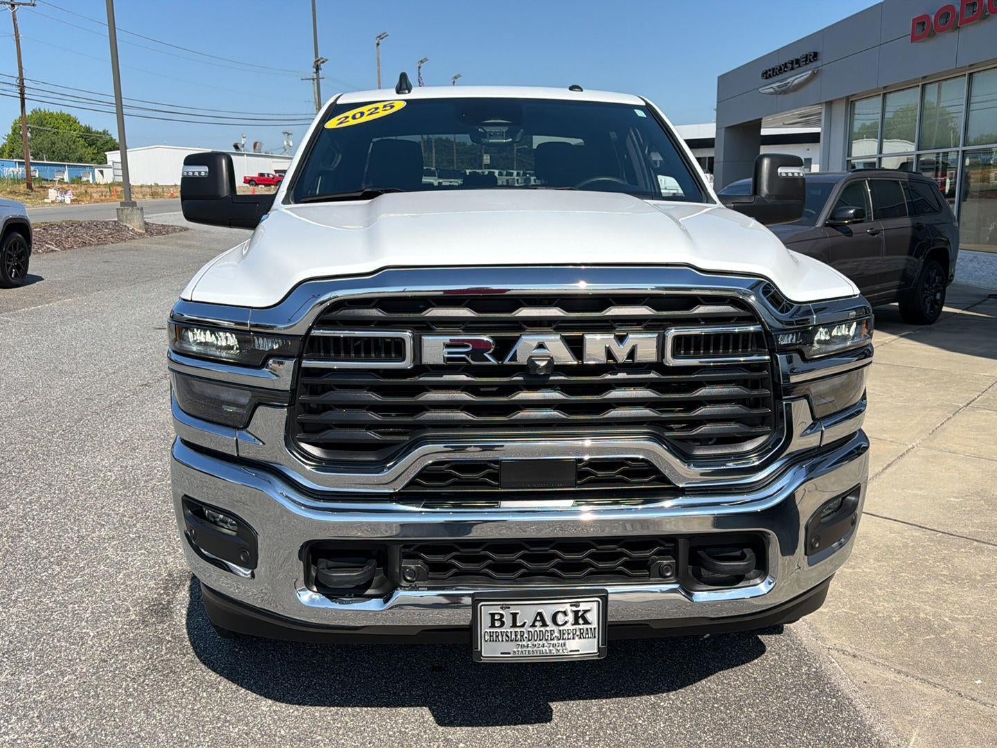 2025 RAM 2500 Big Horn Crew Cab 4x4 6'4' Box