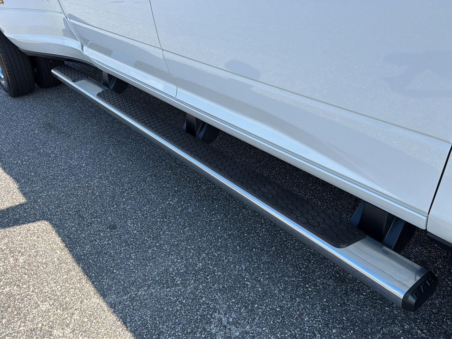 2024 RAM 3500 Tradesman Crew Cab 4x4 8' Box
