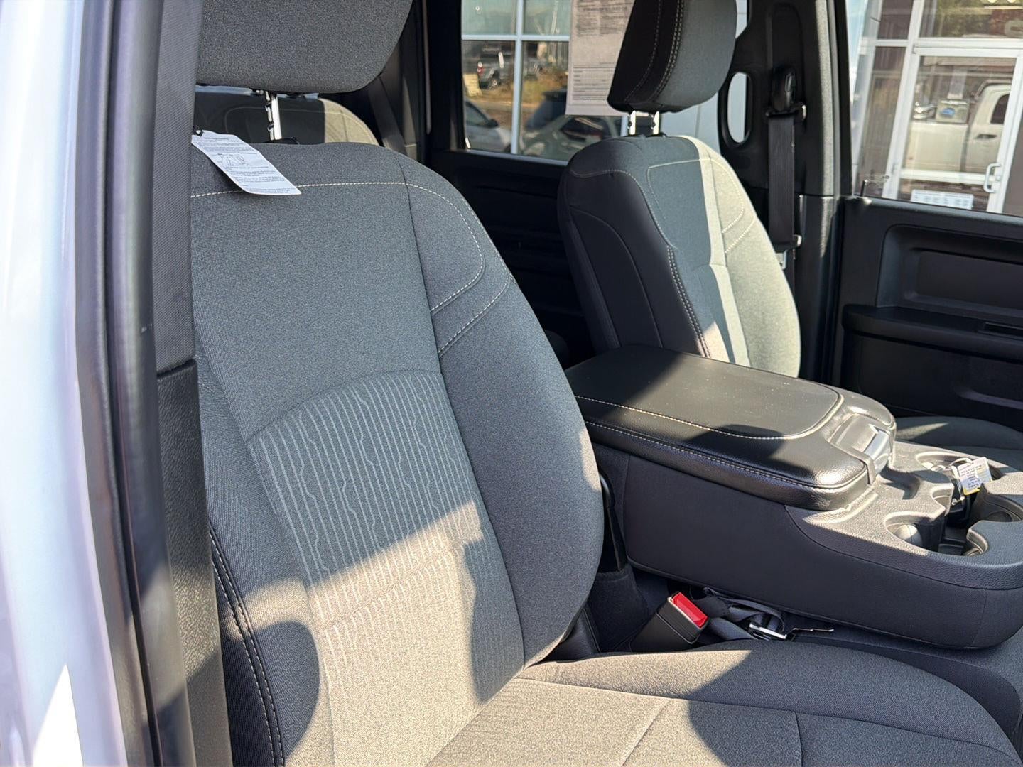 2024 RAM 3500 Tradesman Crew Cab 4x4 8' Box