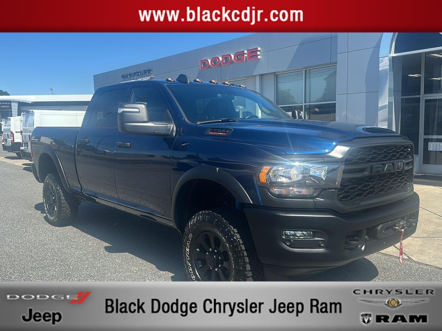 2024 RAM 2500 Tradesman Crew Cab 4x4 6'4' Box