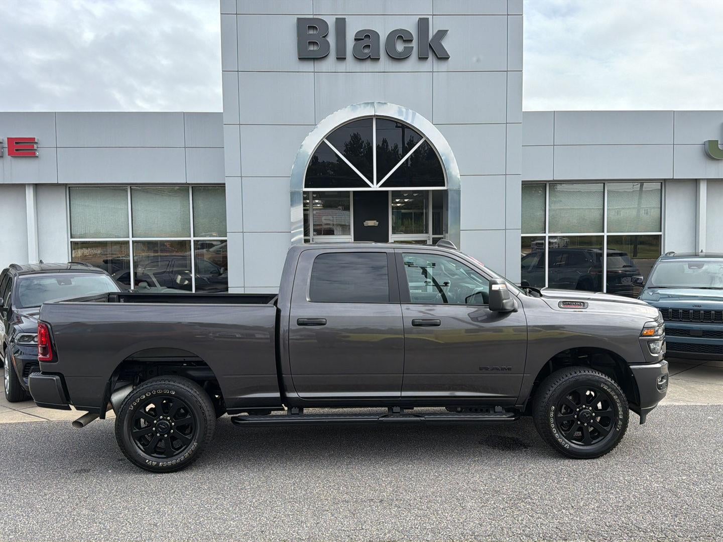 2026 RAM 2500 Big Horn Crew Cab 4x4 6'4' Box