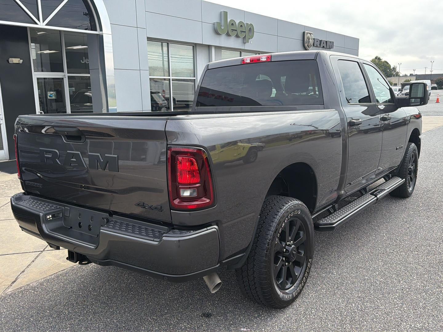 2026 RAM 2500 Big Horn Crew Cab 4x4 6'4' Box