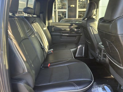 2020 RAM 2500 Limited Crew Cab 4X4 6'4' Box