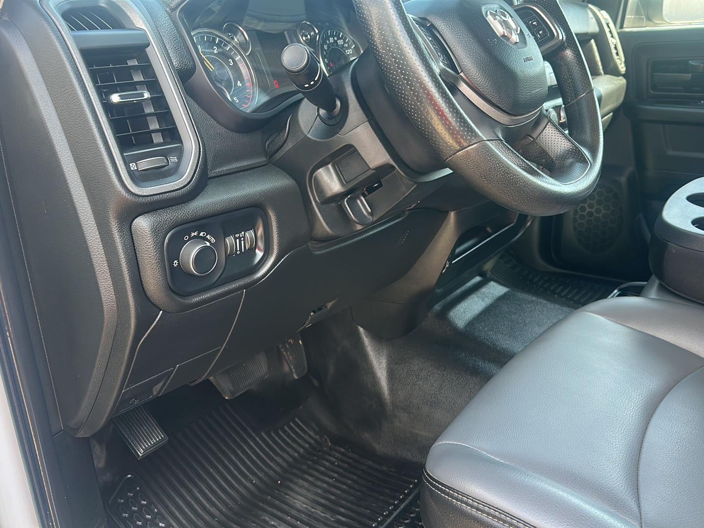 2020 RAM 5500 Chassis Cab Tradesman/SLT/Laramie/Limited