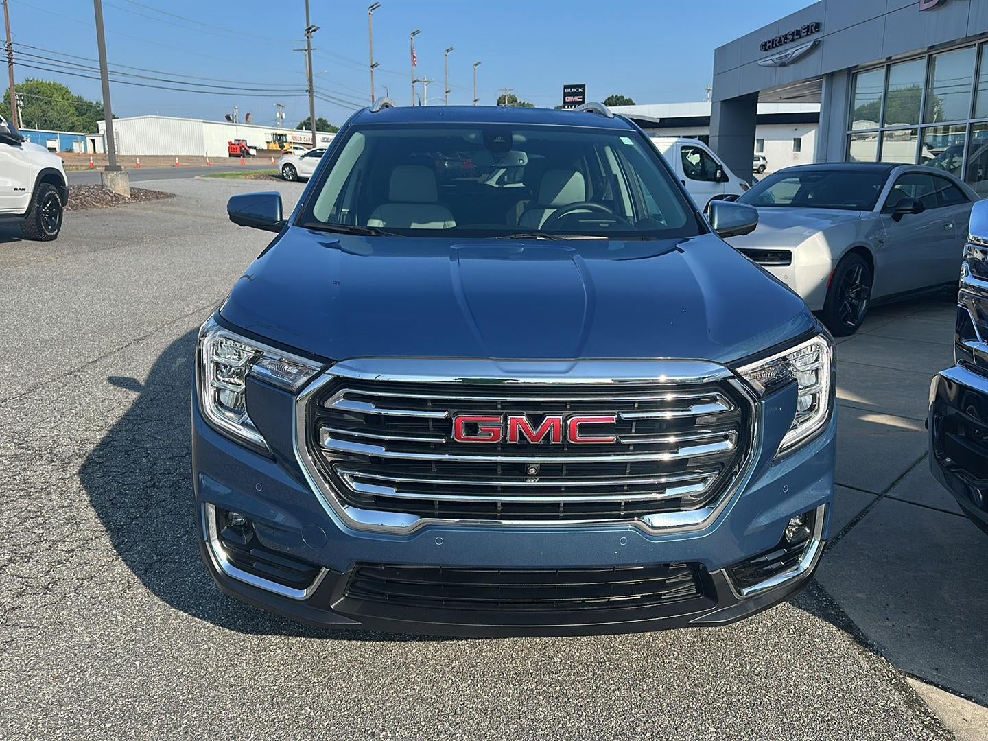 2024 GMC Terrain FWD SLT