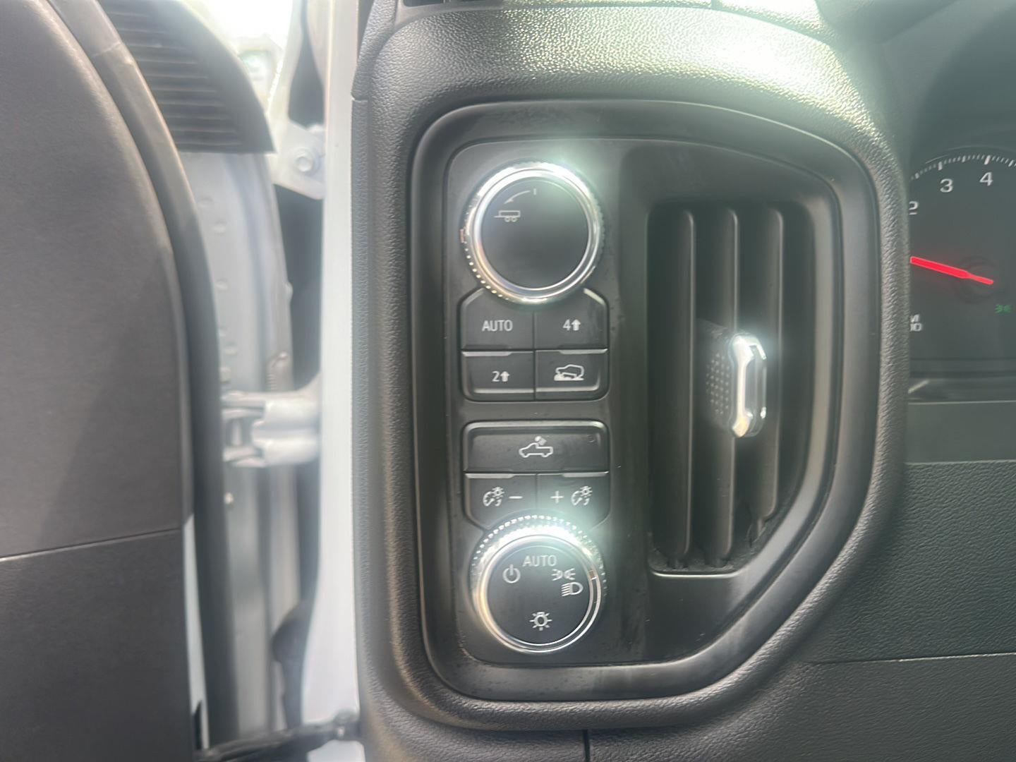 2024 GMC Sierra 1500 4WD Regular Cab Long Box Pro