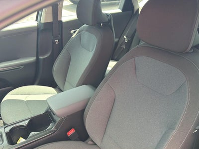 2025 Kia K4 LX/LXS LXS