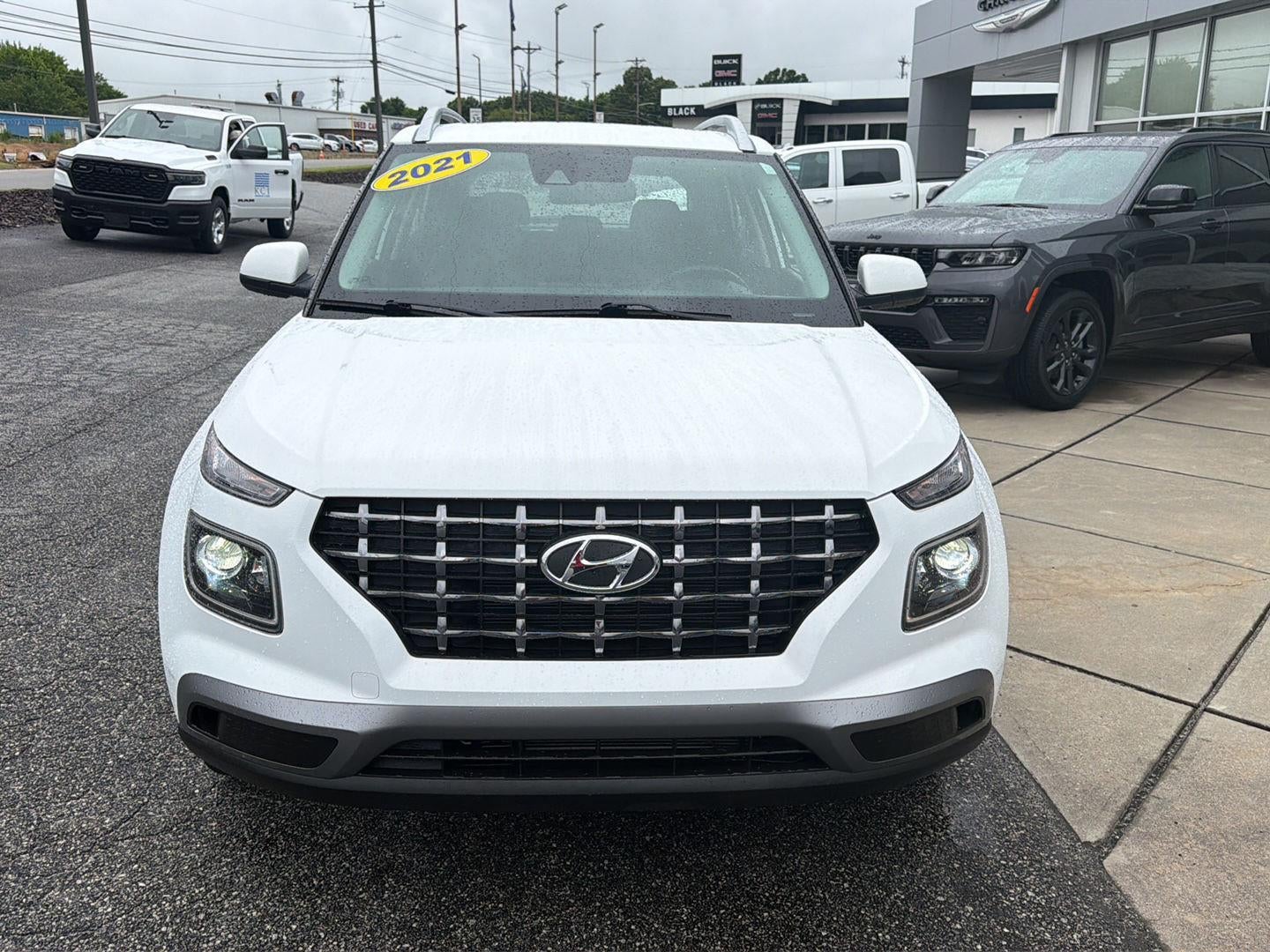 2021 Hyundai Venue SEL