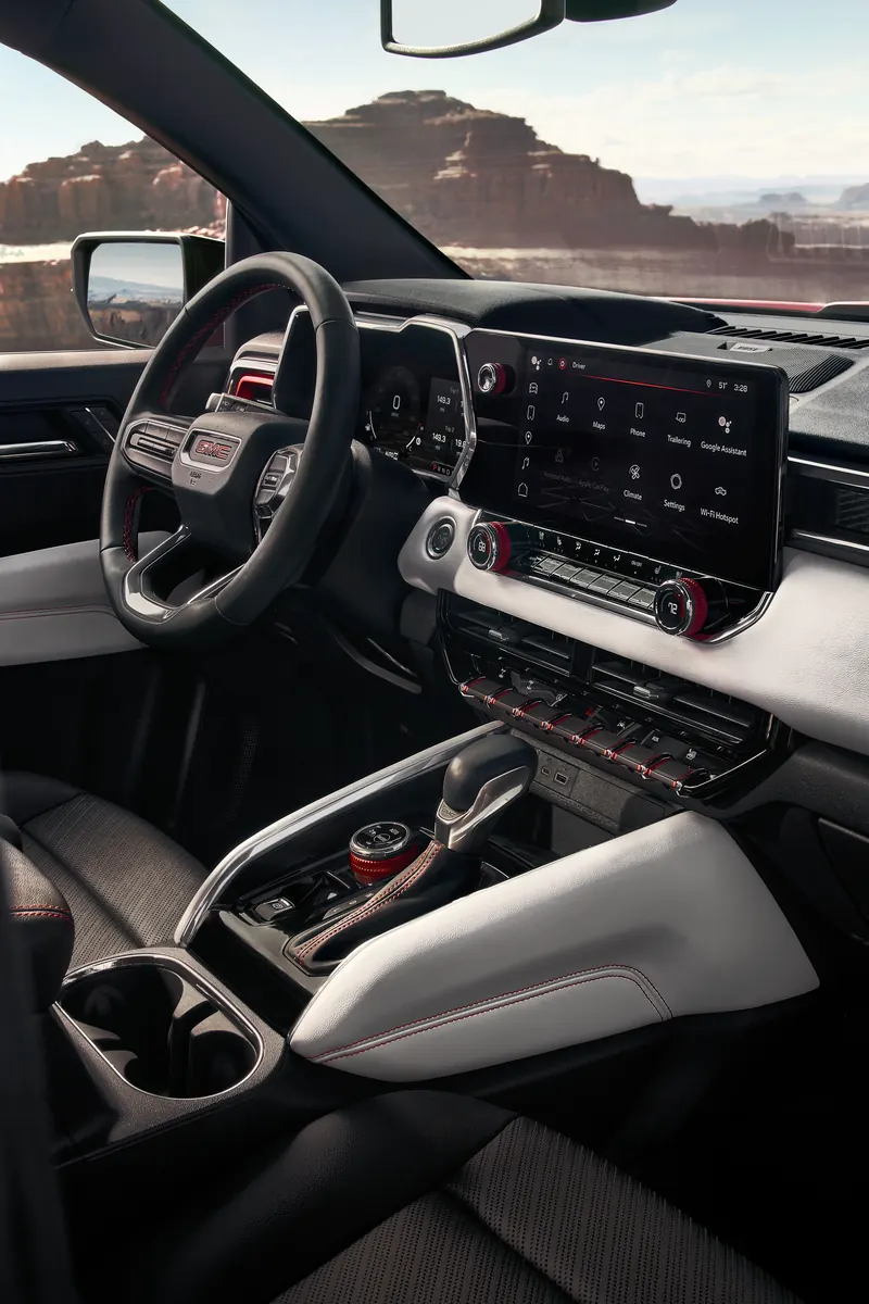 2026 GMC Canyon infotainment system at Black Buick GMC in STATESVILLE NC